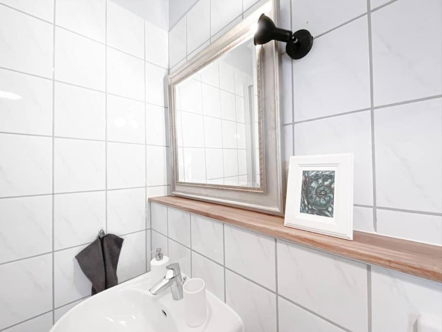 Schoene Ferienwohnung Mit Blick Ueber Stadtwald ไลป์ซิก ภายนอก รูปภาพ