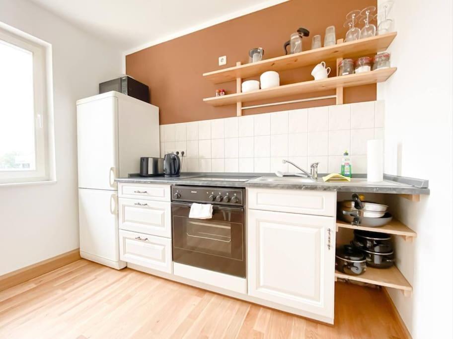 Schoene Ferienwohnung Mit Blick Ueber Stadtwald ไลป์ซิก ภายนอก รูปภาพ